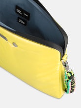 Load image into Gallery viewer, variant_pale-yellow
