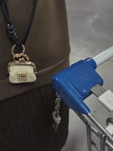 Load and play video in Gallery viewer, variant_cream
